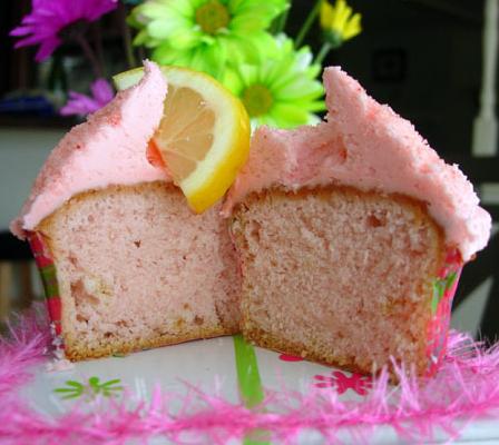 Pink Lemonade Cupcakes